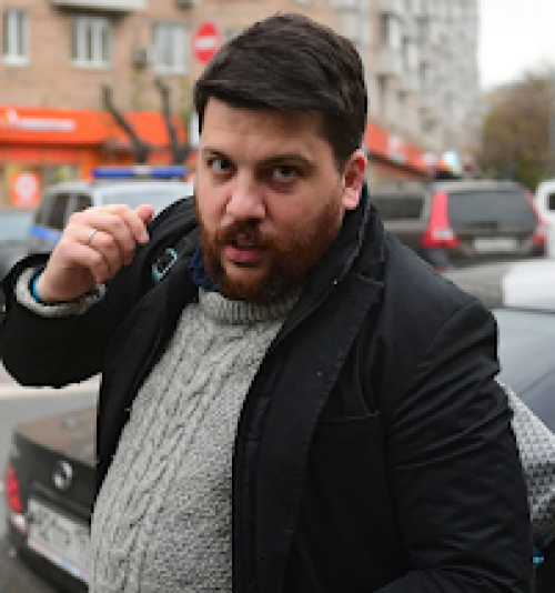 Vad gäller striden mellan Navalnyj's anhängare och Alexej Venediktov ?