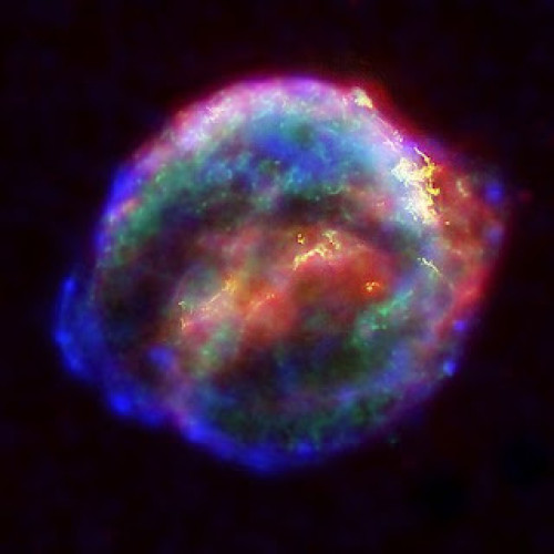 Ljud hörs innan en stjärna exploderar som en supernova