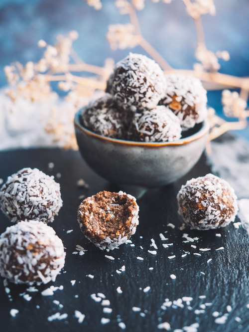 Healthy Swedish Chocolate Balls