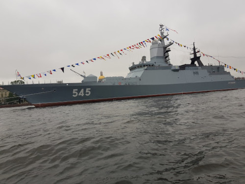 Lägesrapport fredag - ryska Stilla havsflottan har anlänt till Mellanöstern -...