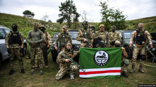 Ryssland mobiliserar sista reserven och legosoldater